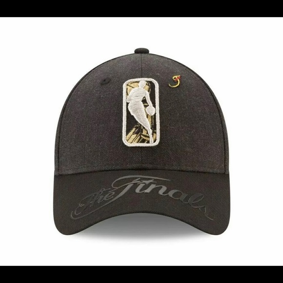 NEW ERA Cleveland Cavaliers 9FORTY 2017 NBA Finals Bound Snapback Hat Cap - Picture 2 of 5